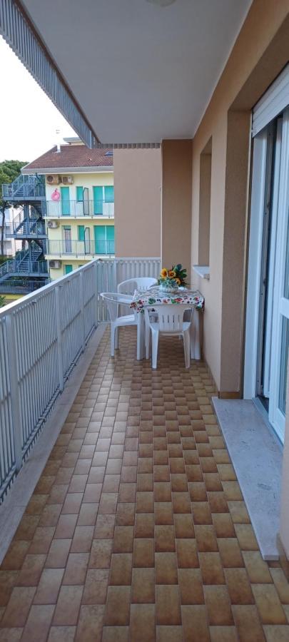 Casa Bivi - Apartments With 1 And 2 Bedrooms - Click Here For More Availabilities 利尼亚诺萨比亚多罗 外观 照片