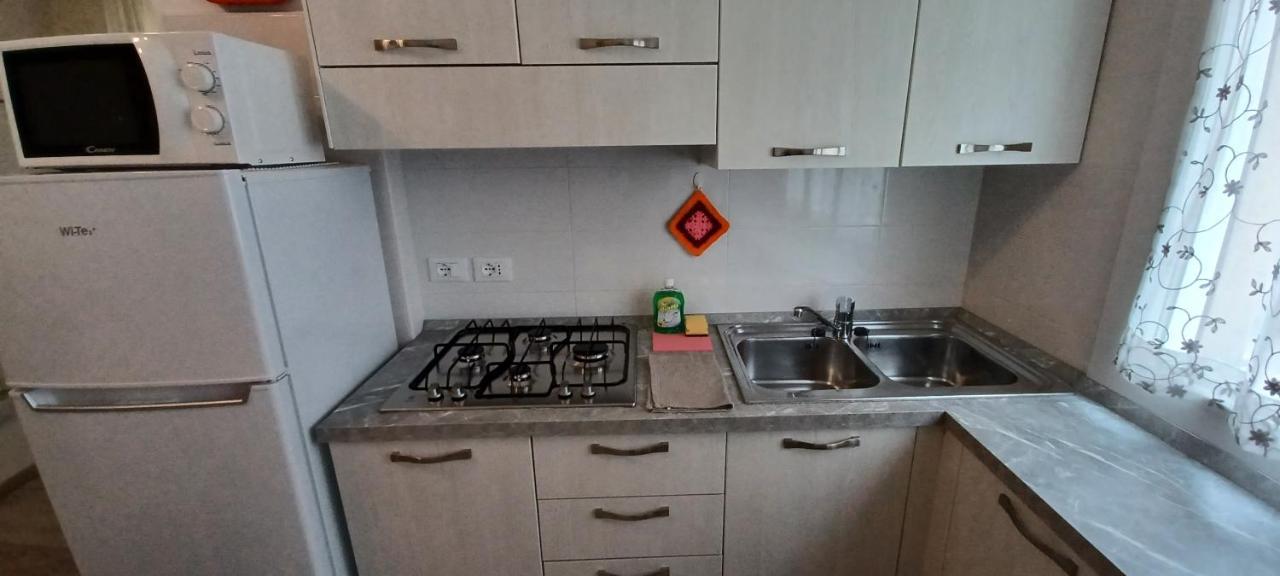 Casa Bivi - Apartments With 1 And 2 Bedrooms - Click Here For More Availabilities 利尼亚诺萨比亚多罗 外观 照片