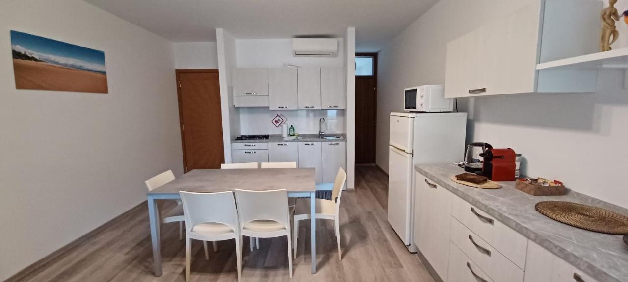 Casa Bivi - Apartments With 1 And 2 Bedrooms - Click Here For More Availabilities 利尼亚诺萨比亚多罗 外观 照片