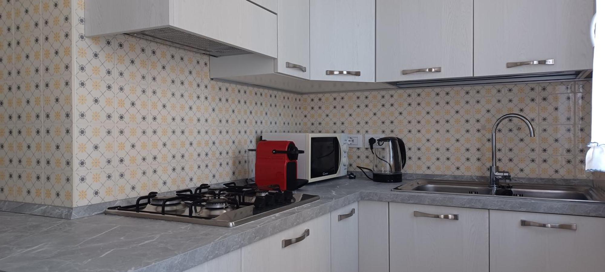 Casa Bivi - Apartments With 1 And 2 Bedrooms - Click Here For More Availabilities 利尼亚诺萨比亚多罗 外观 照片