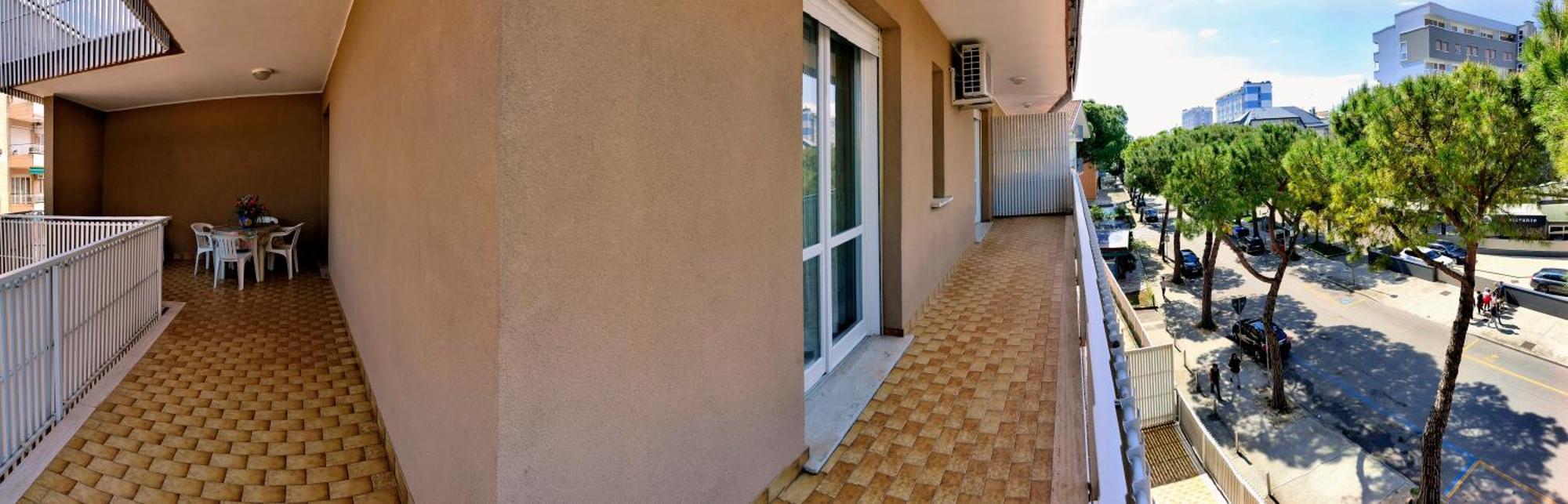 Casa Bivi - Apartments With 1 And 2 Bedrooms - Click Here For More Availabilities 利尼亚诺萨比亚多罗 外观 照片