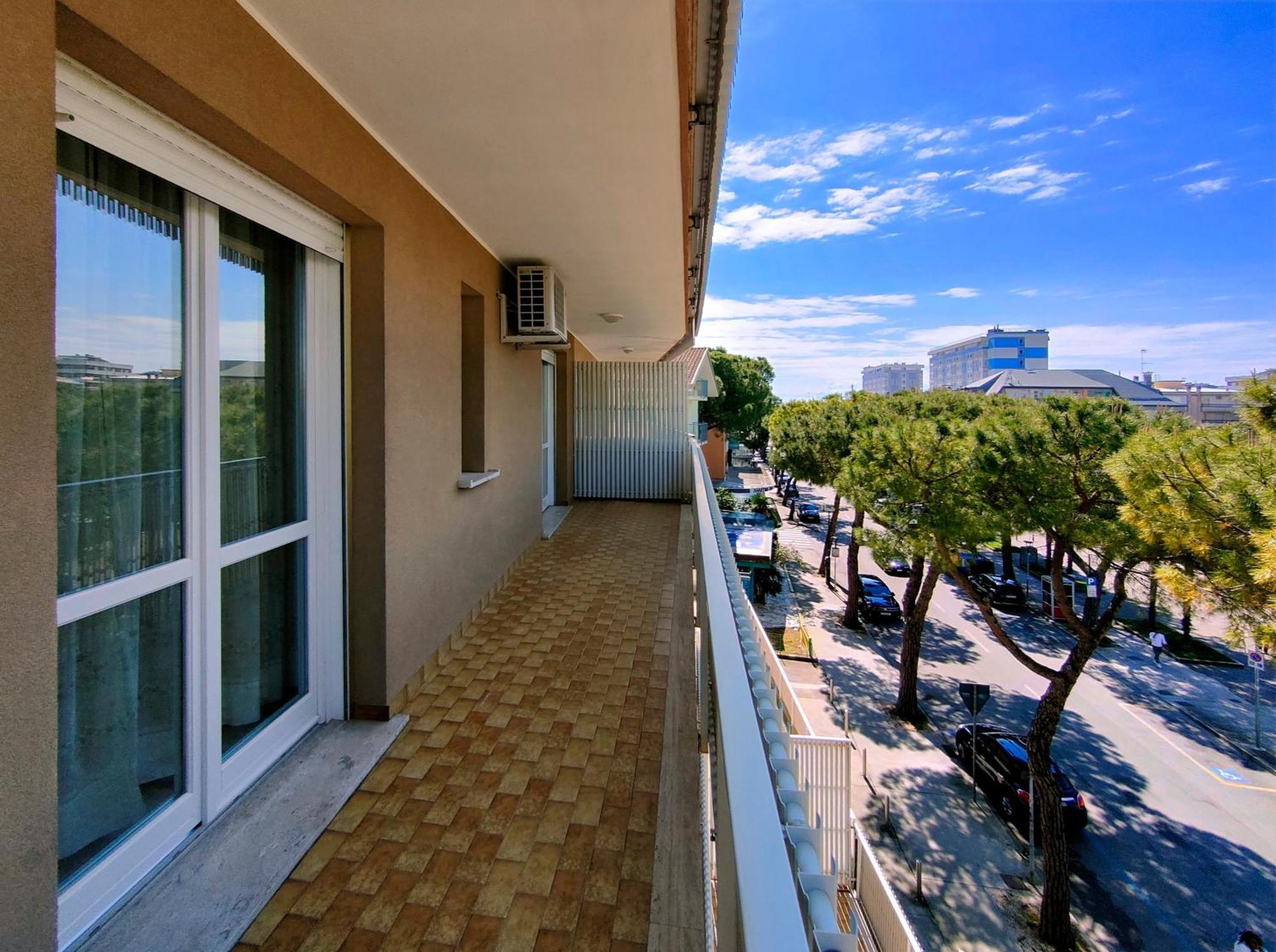 Casa Bivi - Apartments With 1 And 2 Bedrooms - Click Here For More Availabilities 利尼亚诺萨比亚多罗 外观 照片