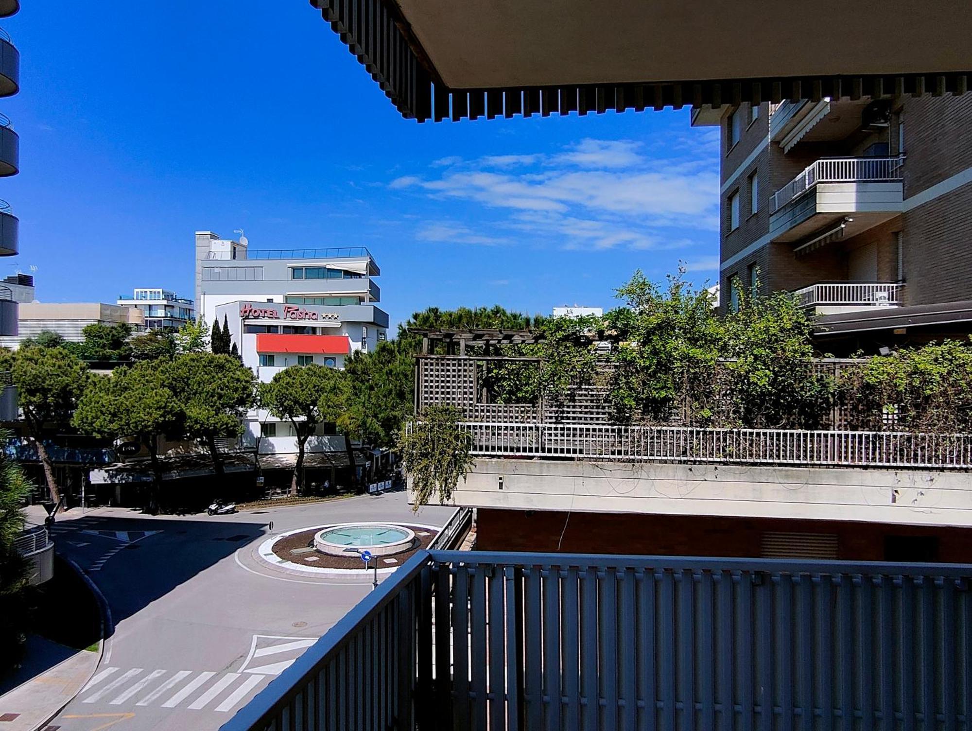 Casa Bivi - Apartments With 1 And 2 Bedrooms - Click Here For More Availabilities 利尼亚诺萨比亚多罗 外观 照片