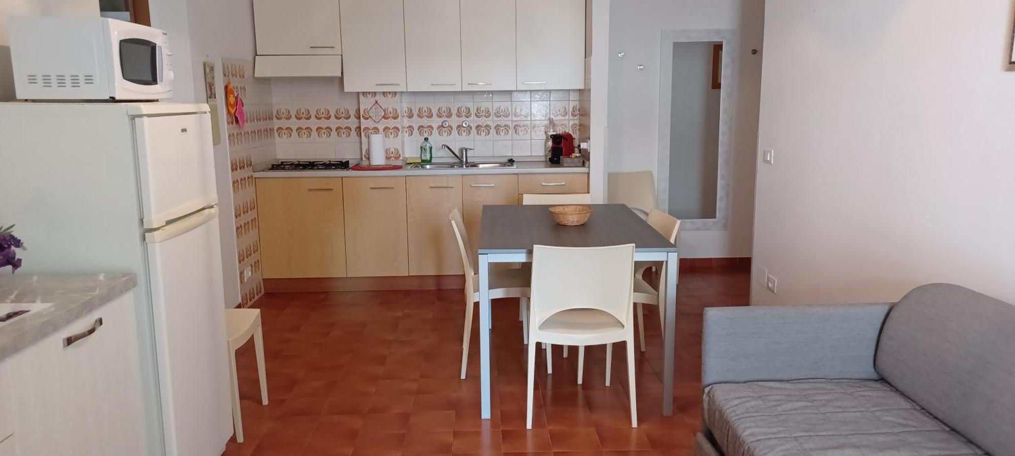 Casa Bivi - Apartments With 1 And 2 Bedrooms - Click Here For More Availabilities 利尼亚诺萨比亚多罗 外观 照片